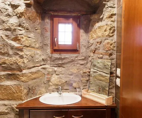 Летний дом House In Traditional Greek Village *